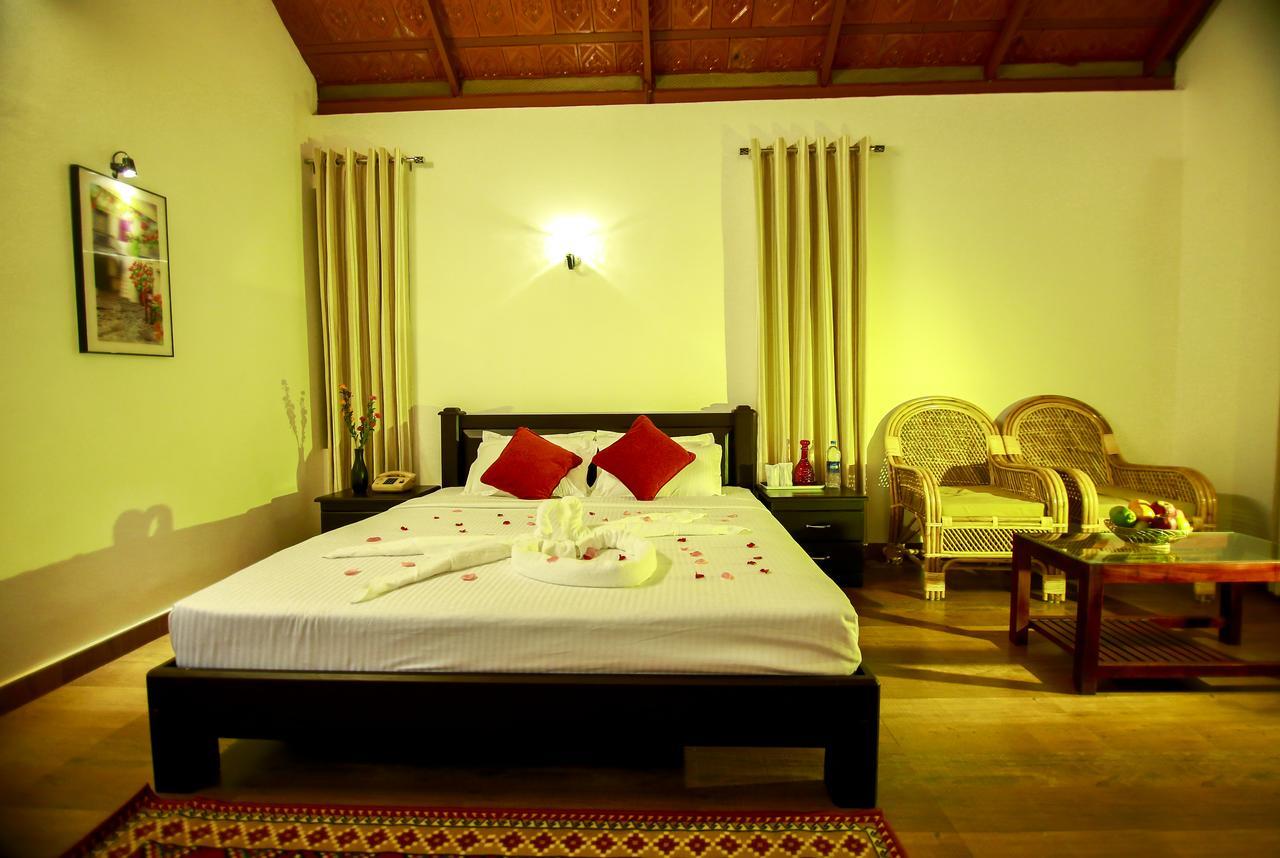 Bamboo Creek Resort Vaduvanchal Eksteriør billede